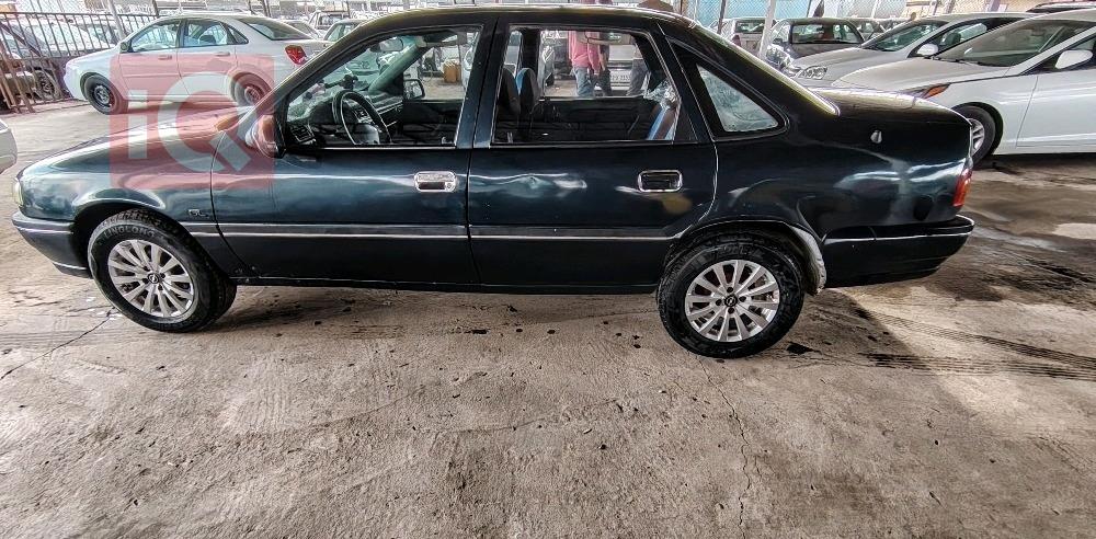 اوبل فيكترا